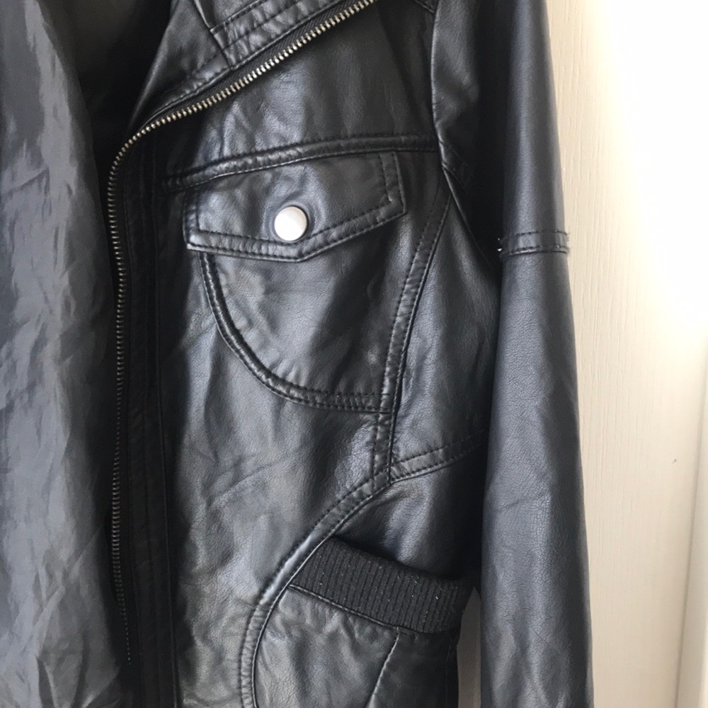 Faux leather jacket - Picture 2 of 5